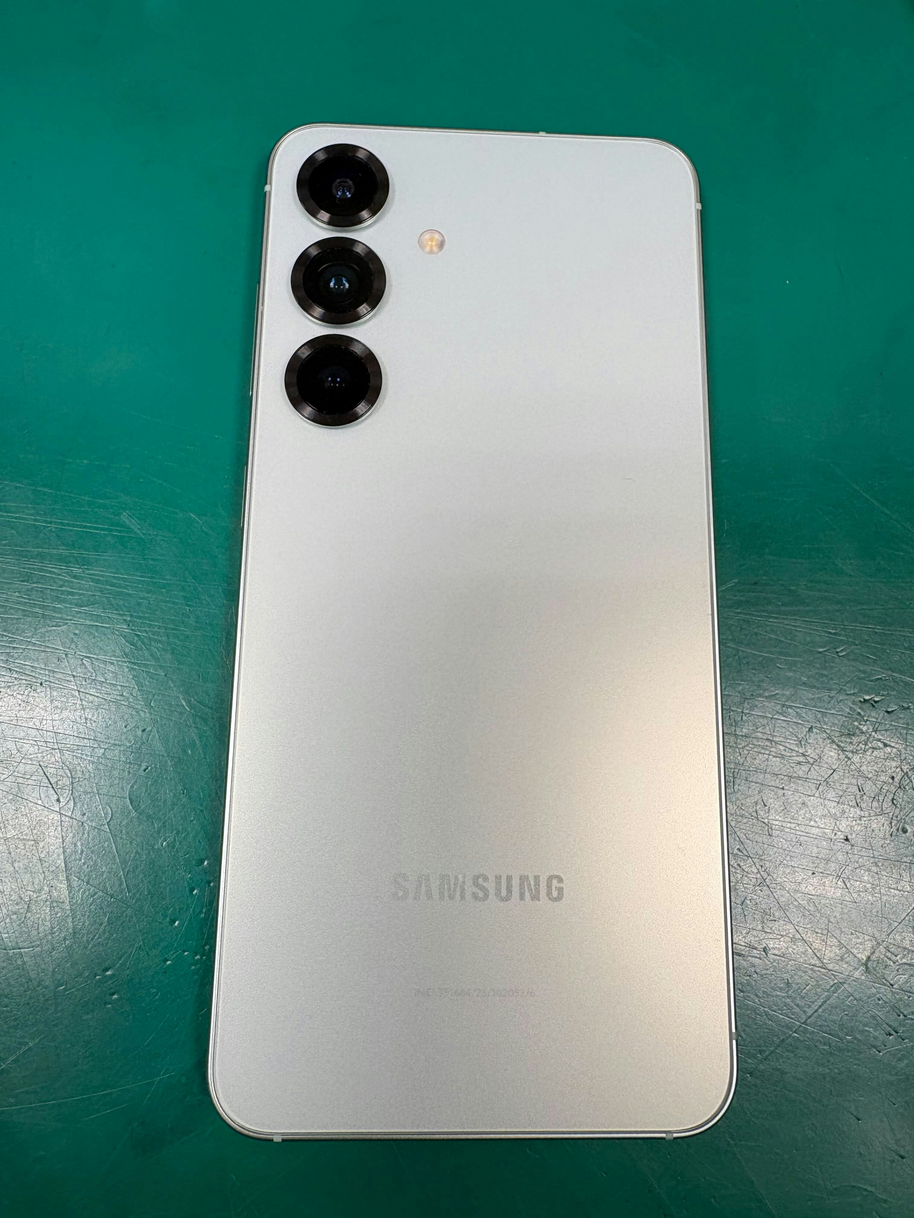 Galaxy画面交換　GalaxyS25 　豊橋スマホ修理