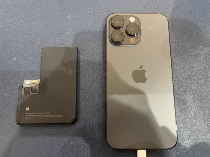 あいふぉん　アイフォン　iPhone 15ProMax バッテリー交換 減り早い　修理　交換