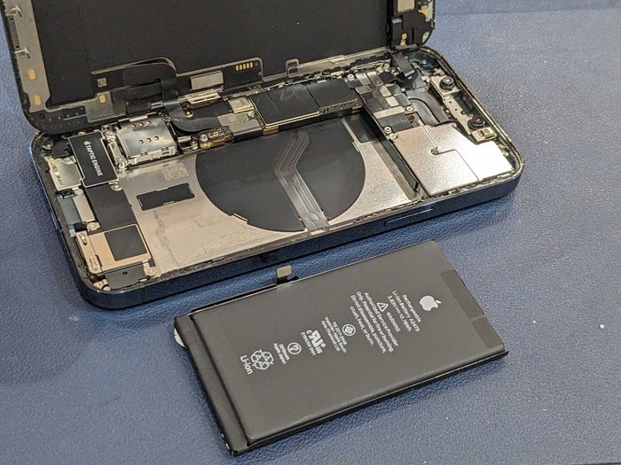 iPhone12 Pro バッテリー 電池 交換 充電持ち バッテリー持ち 1日持たない充電持ち改善 修理 治す 直す