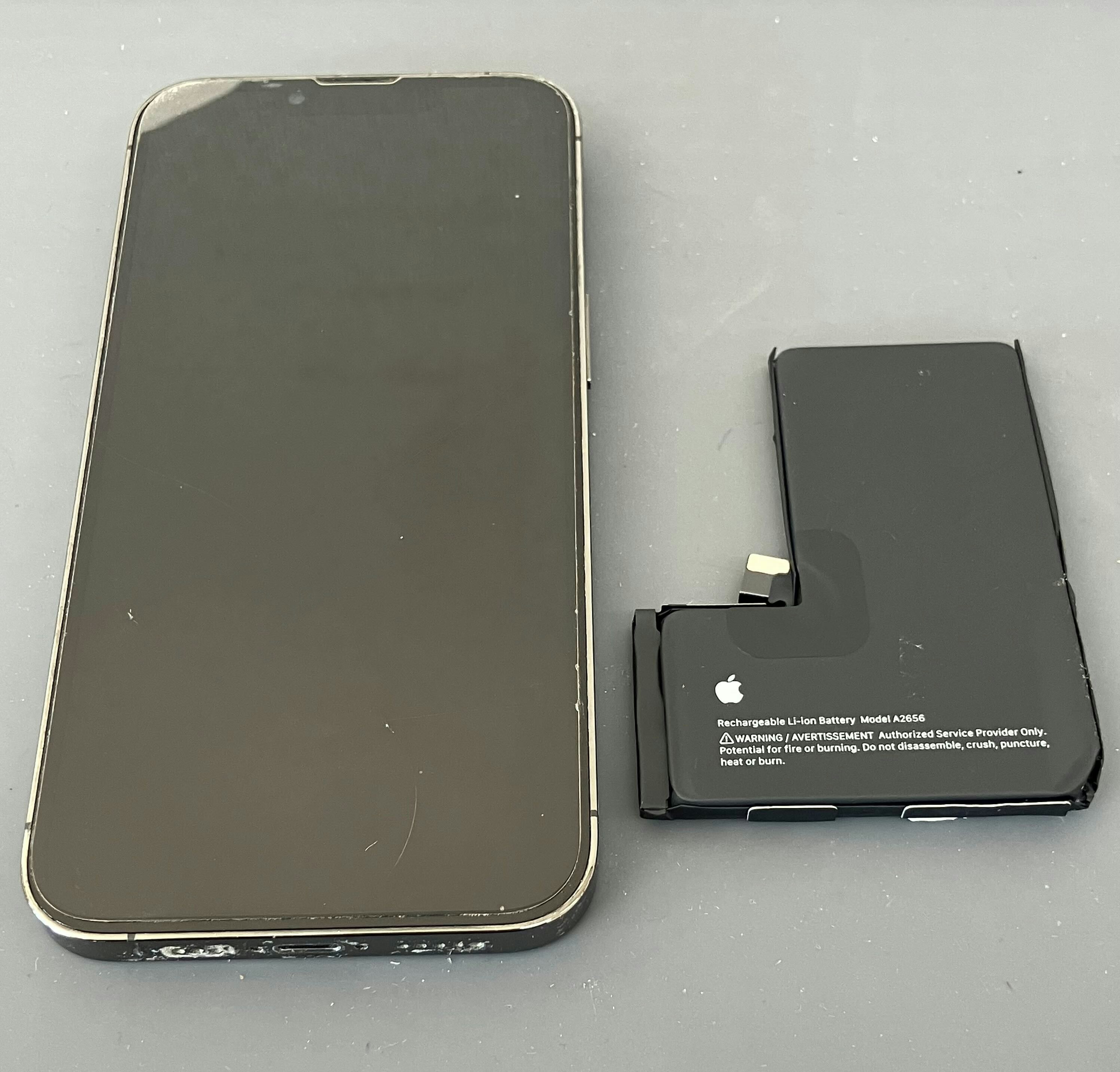 iPhone13pro　電池減り早い　バッテリー劣化　バッテリー交換　豊川　豊橋　新城　蒲郡　湖西　浜松