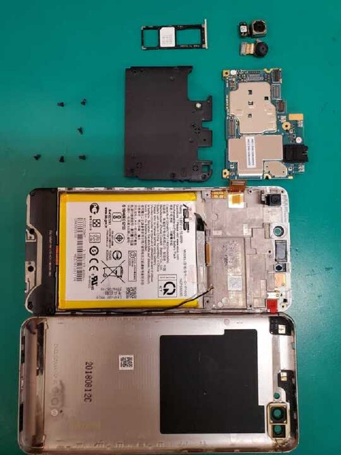 Zenfone4MAX画面修理