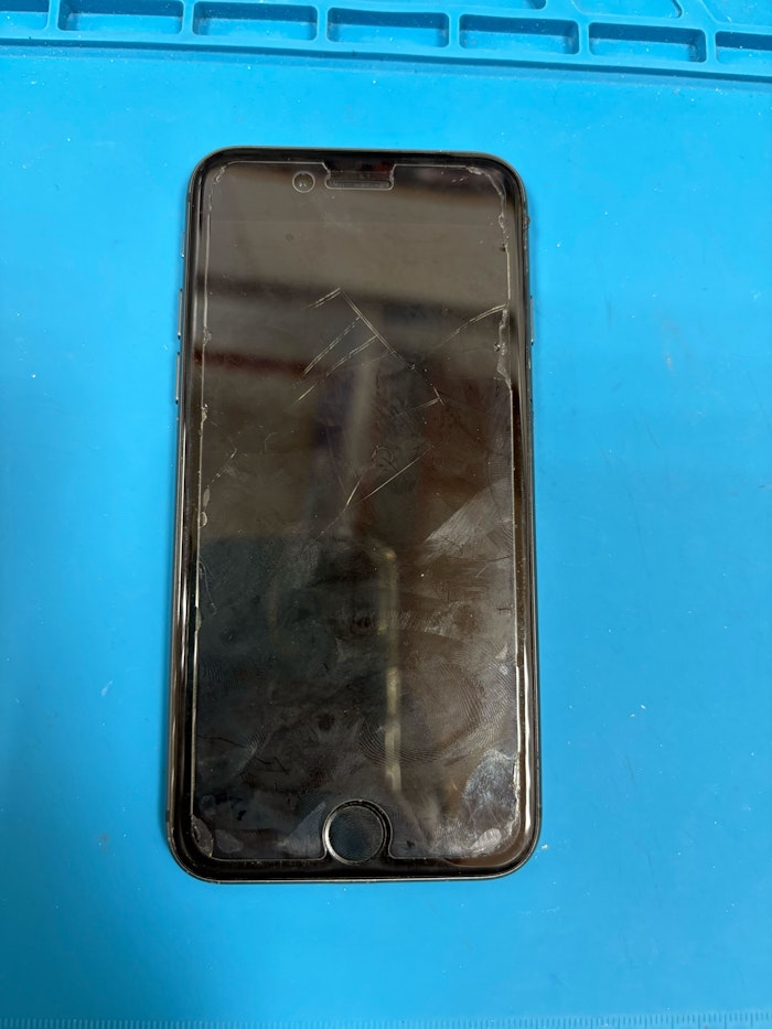 バッテリー　iPhone8　即日