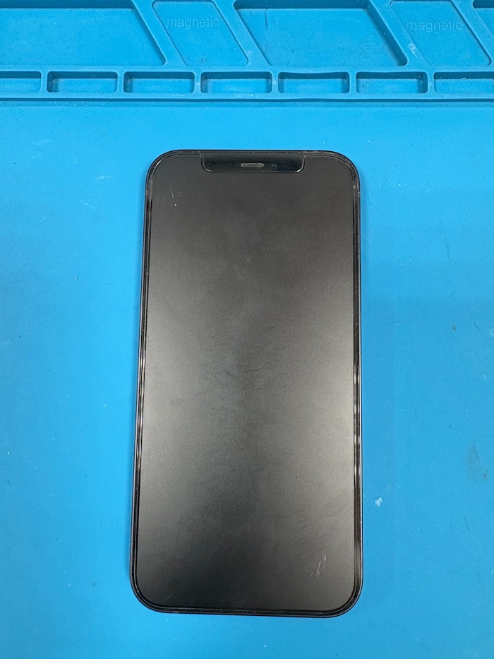 起動しない　iPhone　即日