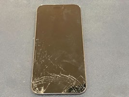 【即日60分で修理！】豊川市でiPhone14ProMaxの画面交換🌟【画面割れ】