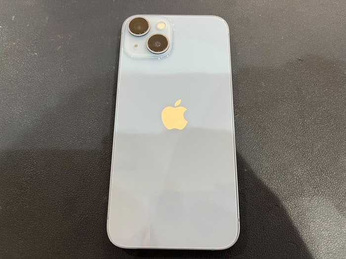 あいふぉん　アイフォン　iPhone14  充電もたない　1日もたない　減りが早い　経年劣化　サービス表記　電源勝手に落ちる　シャットダウン　ばってりー　バッテリー　交換　修理