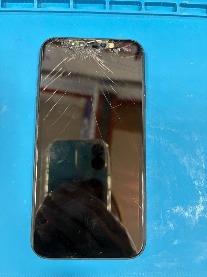 iPhoneXR　画面交換　即日