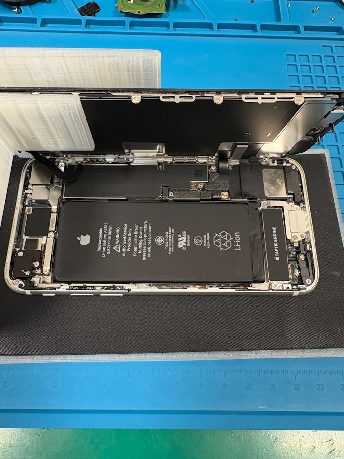iPhoneSE3　豊橋　修理