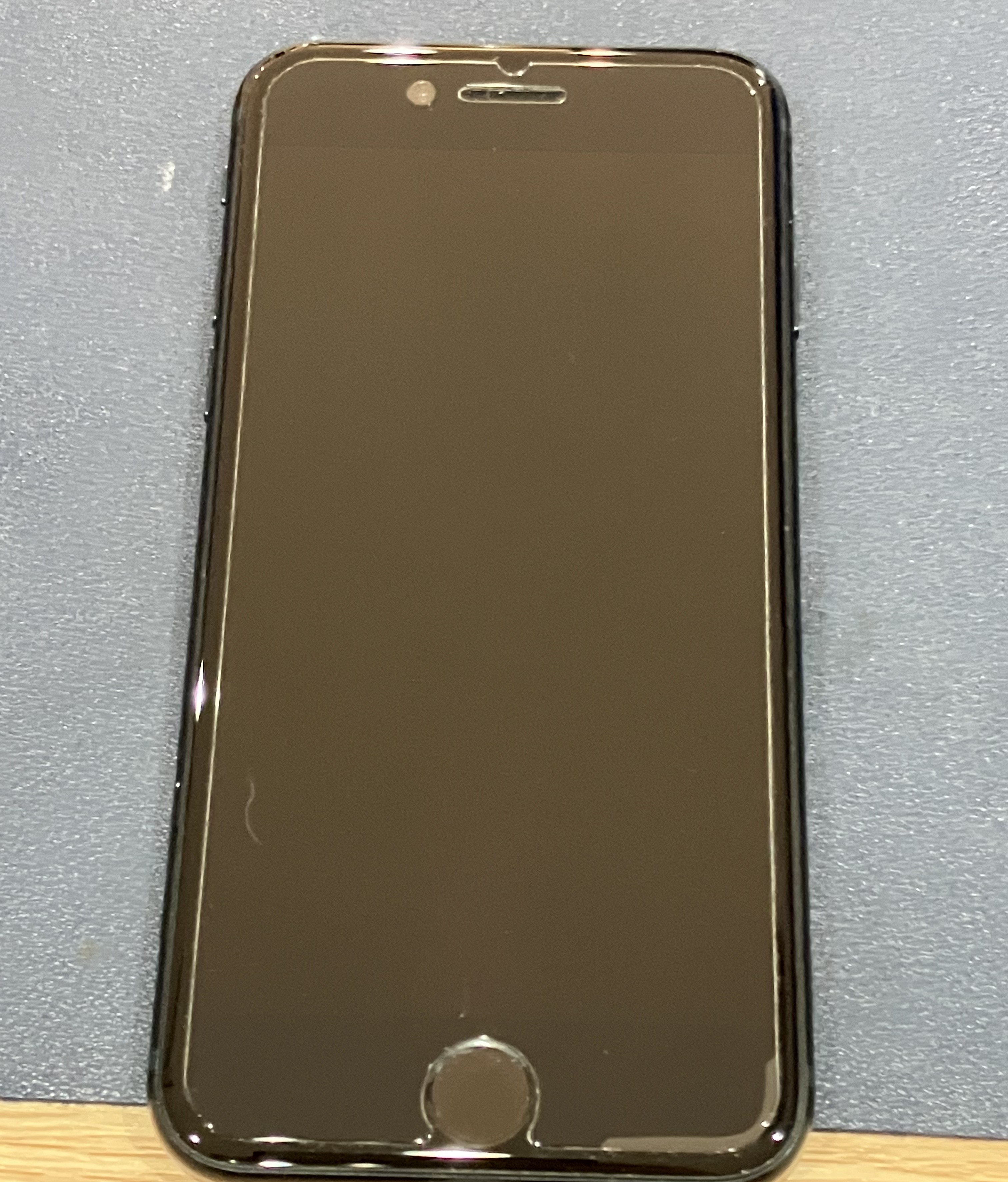 豊田市】iPhone SE2のバッテリー交換！1日持たなくなった電池を即日