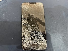 iPhone 13ProMax 画面修理 【豊田】