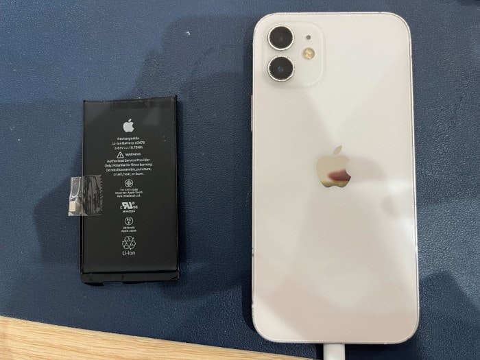 あいふぉん　アイフォン　iPhone 12　バッテリー バッテリー交換