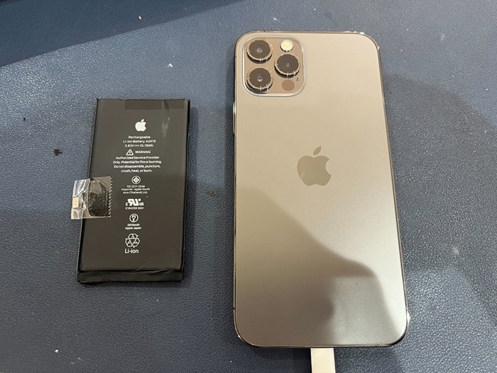 iPhone12Pro バッテリー交換　バッテリー修理　電池持ち　充電持ち