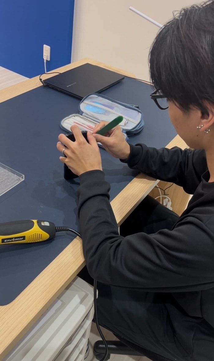 iPhone13ProMax 画面修理 画面交換　画面割れ
