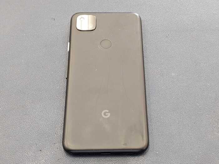 ぴくせる　ピクセル　Pixel 4a 4G 表示不良　液晶もれ　落下　ひびわれ　ゴーストタッチ　勝手に動く　画面真っ暗　修理