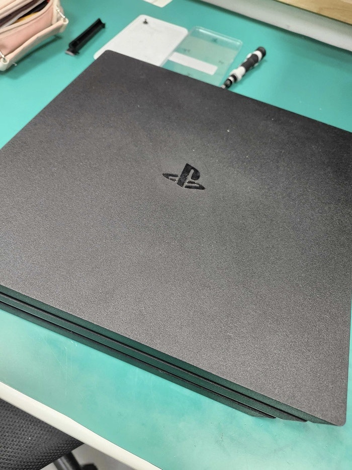 PS4 Pro 本体が熱くなる 清掃