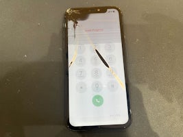 iPhone 11 画面修理 【豊田】