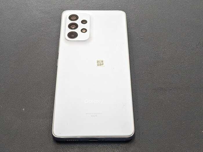 Galaxy A53　ギャラクシー　バッテリー　膨張　充電減りはやい　経年劣化　電源落ちる　発熱　バッテリー　交換