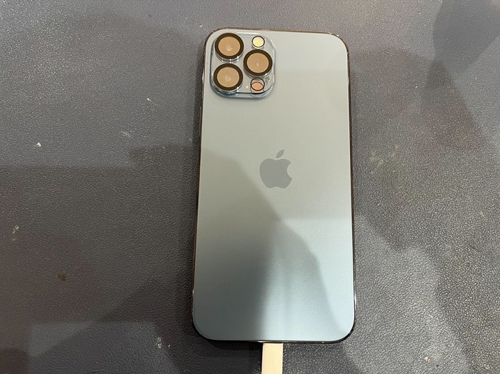 iPhone アイフォン アイフォーン 画面割れ 画面故障 ガラス割れ ガラス故障 壊した 壊れた 破損 故障 修理 直す 治す 交換 メーカー修理 Apple Care 保証 保険 純正 社外