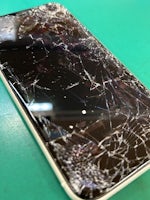 iPhone11　SIMカード取り出し　【イオン春日井店】