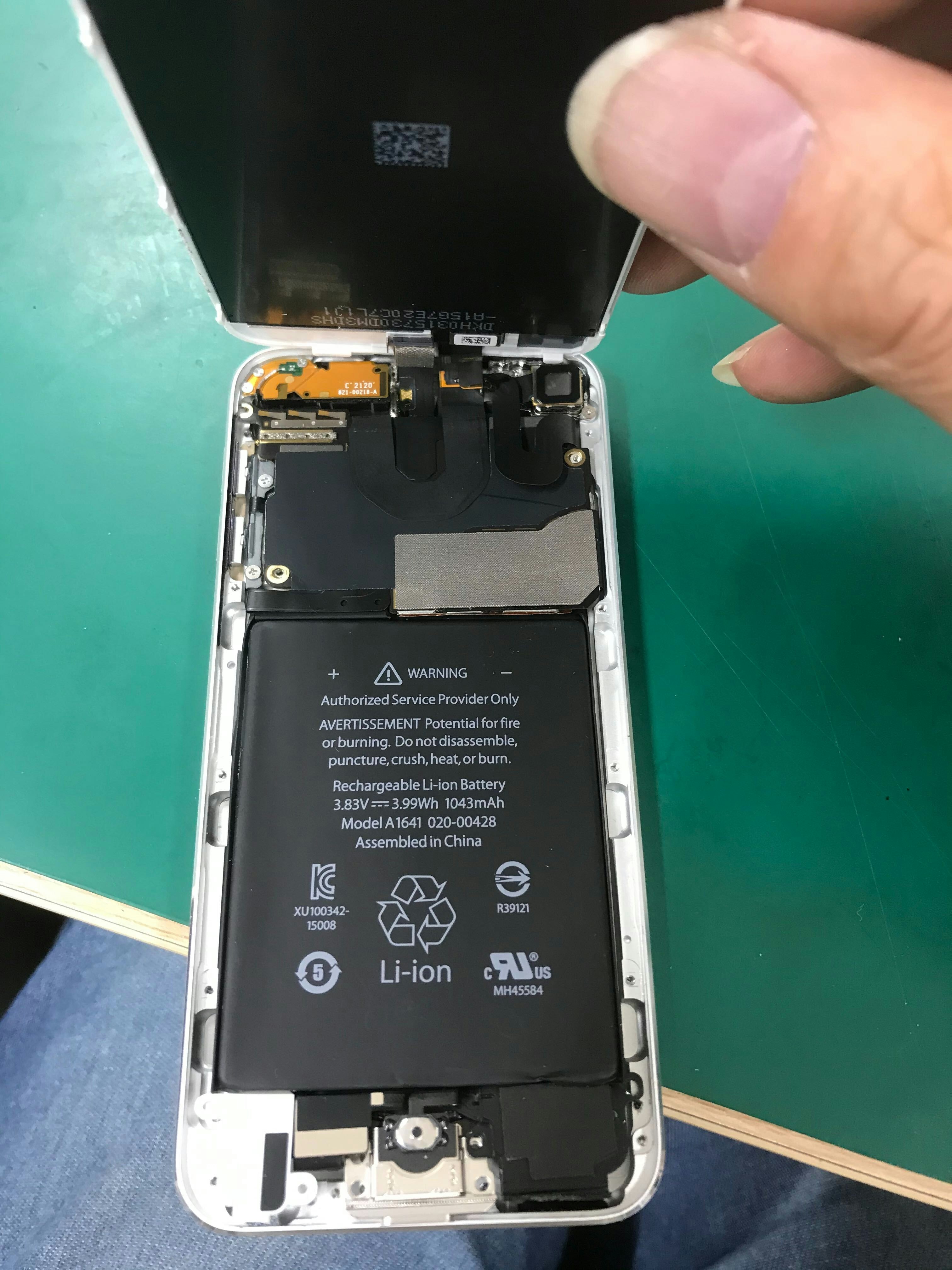 iPod touch 7 分解　中