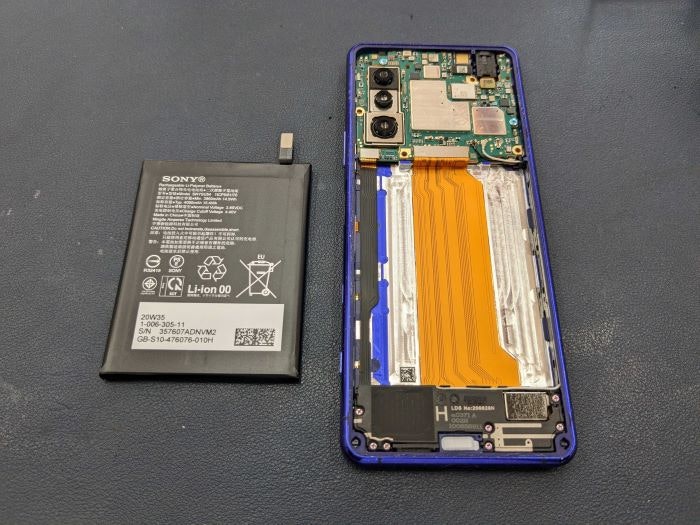 SO-52A Xperia 5 II 充電持ち悪い バッテリー持ち悪い 充電持ち良くする バッテリー持ち良くする バッテリー交換 故障 修理