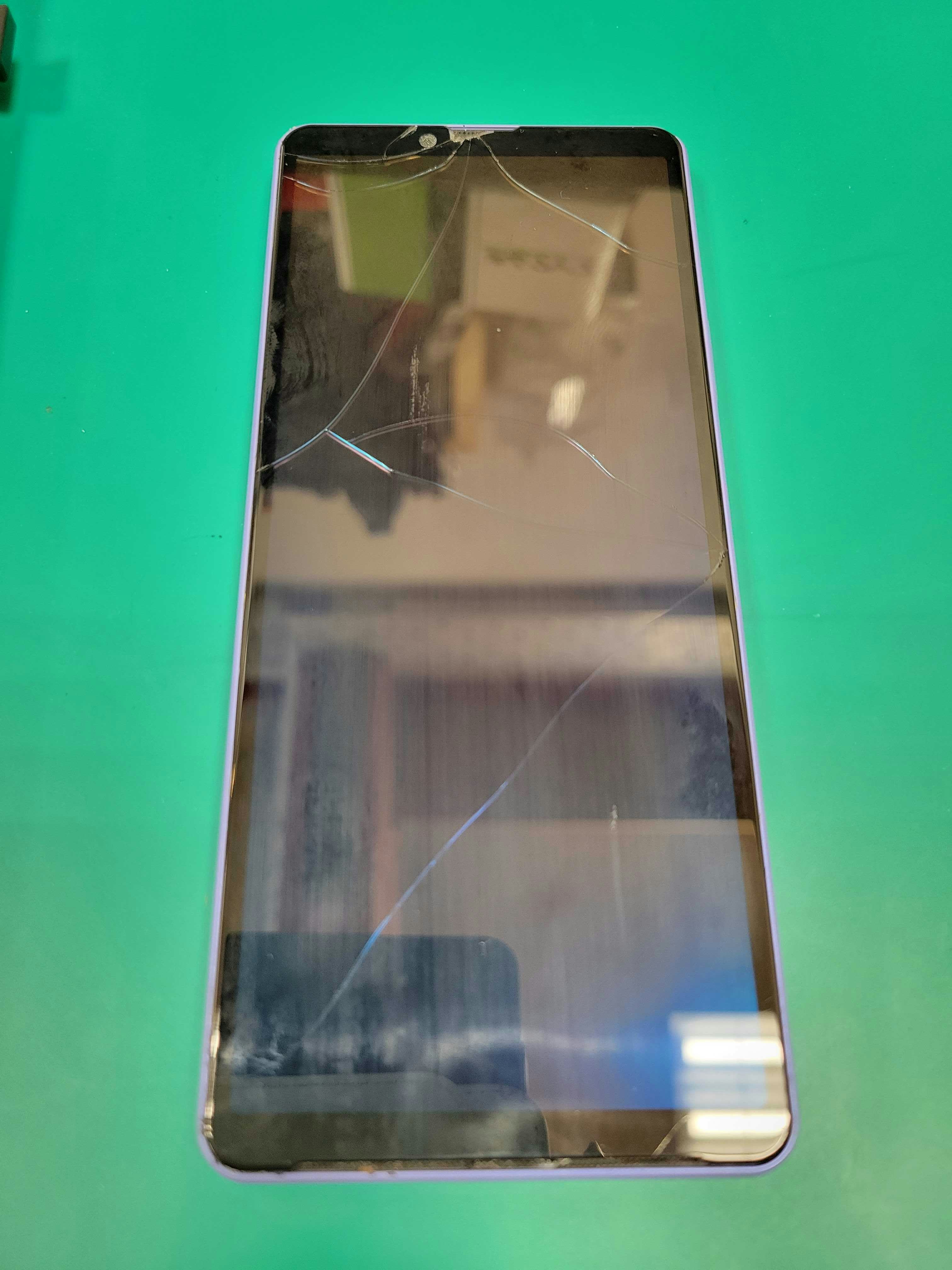 Xperia10Ⅳ　Xperia　Android　修理　Android修理　即日　画面割れ　画面修理　画面交換　豊川　豊橋　新城　蒲郡　岡崎　湖西　浜松