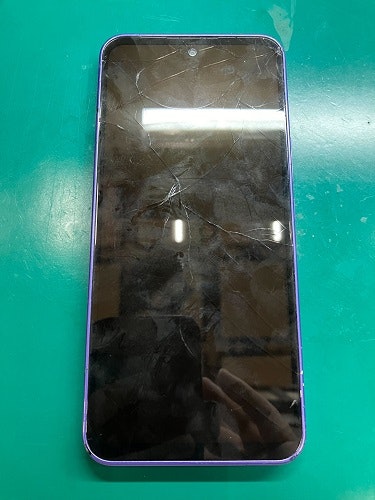 Libero　スマホ修理　豊川市　画面割れ　画面修理　Android　修理　豊川　豊橋　新城　蒲郡　湖西　浜松