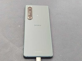 Xperia 1 lll バッテリー交換 【岡崎】