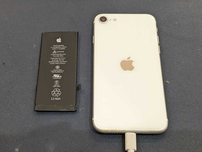 iPhoneSE2　バッテリー交換　バッテリー修理　バッテリー持ち悪い　