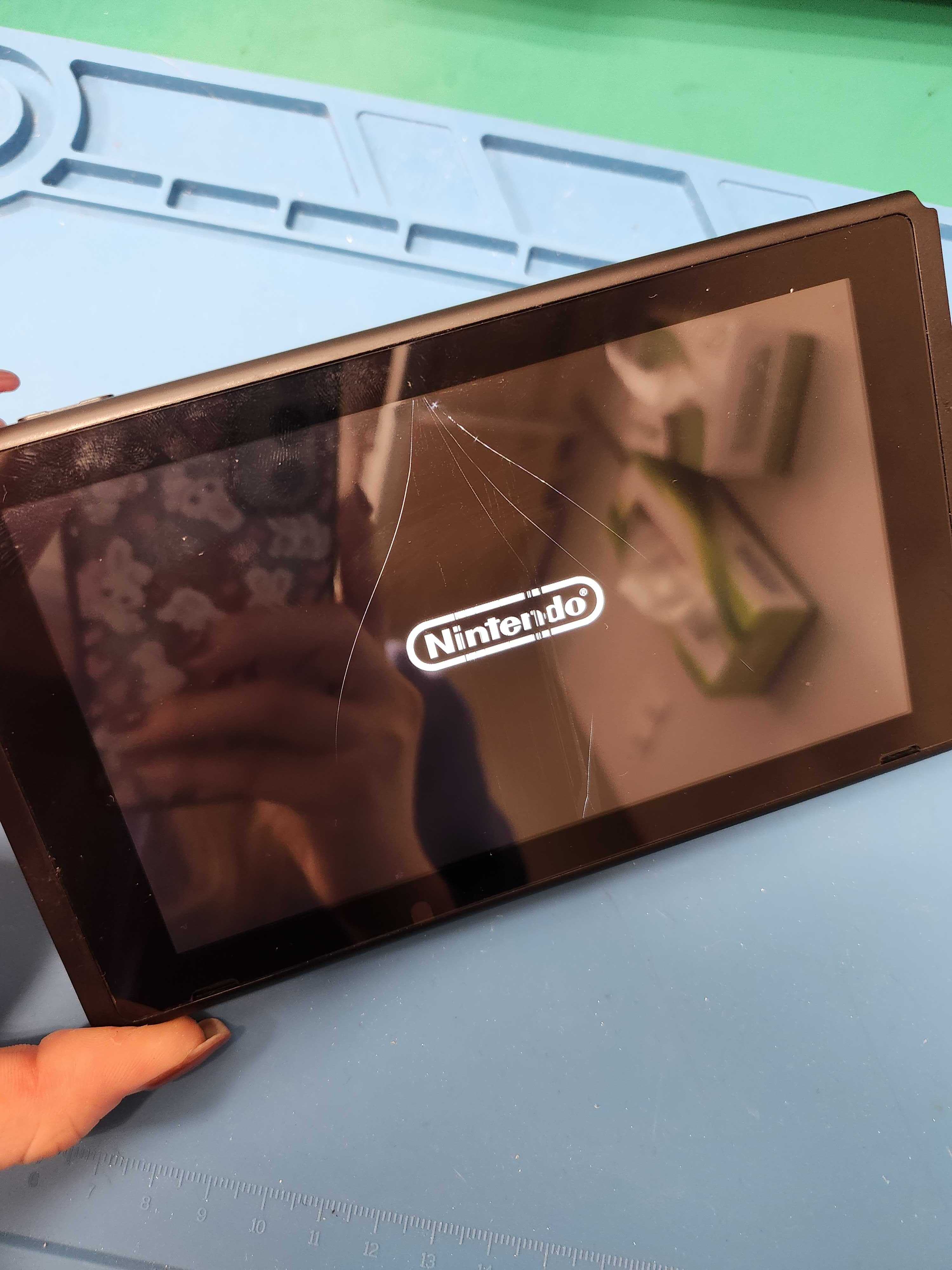 まちスマ豊川店】Nintendo Switch 液晶割れ修理を即日対応！データ