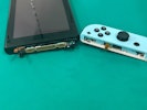 【豊田市】Nintendo Switch (ニンテンドースイッチ)　ジョイコン　落としてジョイコン横の部品が折れてしまった　ジョイコン接続部分折れた　ジョイコンレール修理