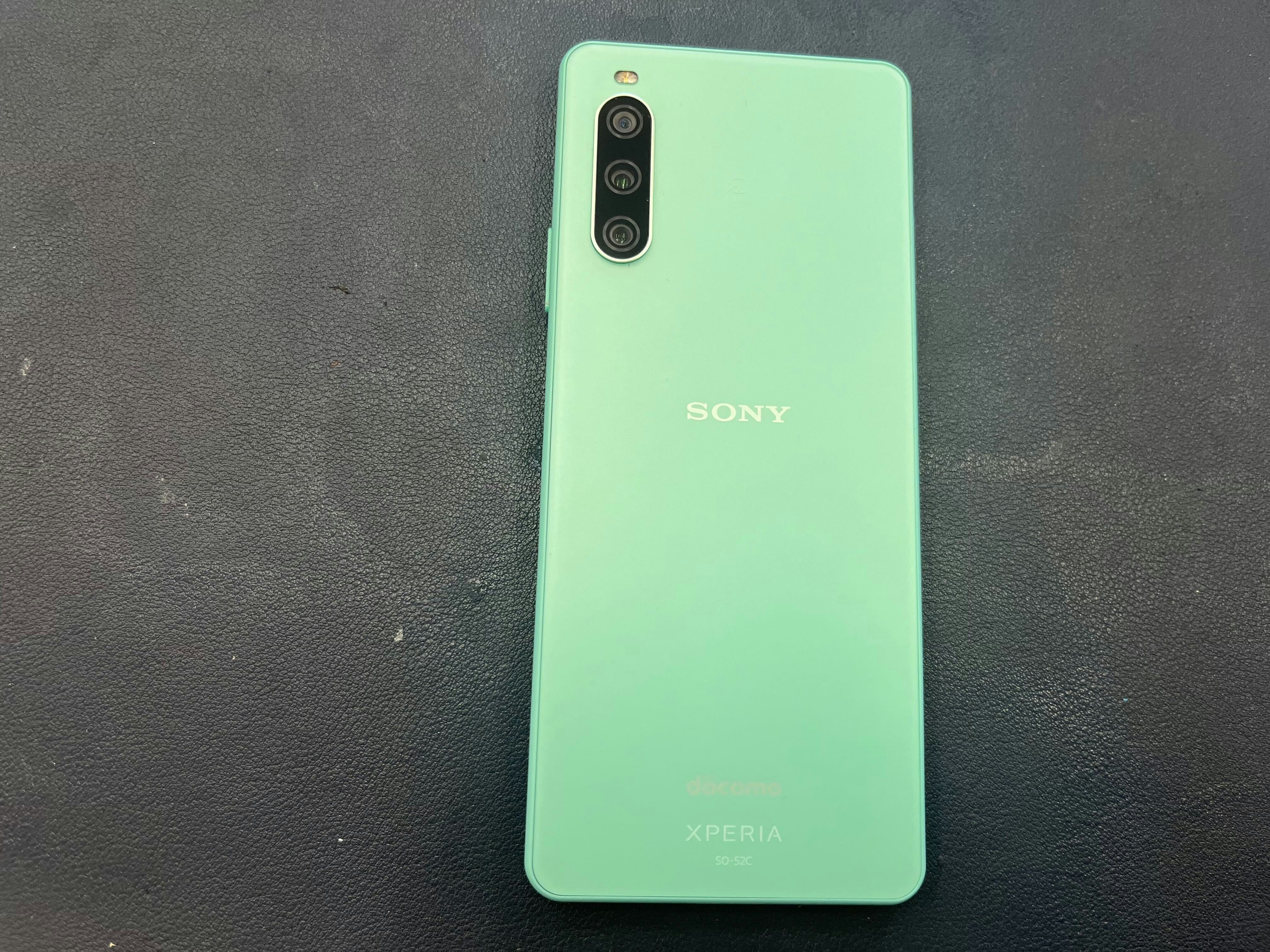 エクスペリア　Xperia 10IV　充電減り早い　経年劣化　2年使用　電源落ちる　充電もたない　修理　交換　ばってりー　バッテリー
