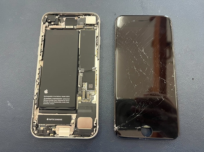 iPhoneSE3 画面修理　画面交換　液晶修理　電源不良　起動不良