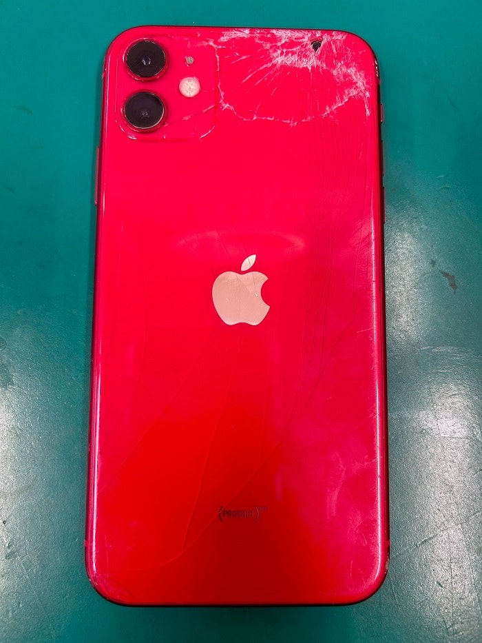 iPhone11 iPhone修理 iPhone 修理 背面割れ 背面修理 豊川 豊橋 新城 蒲郡 湖西 浜松