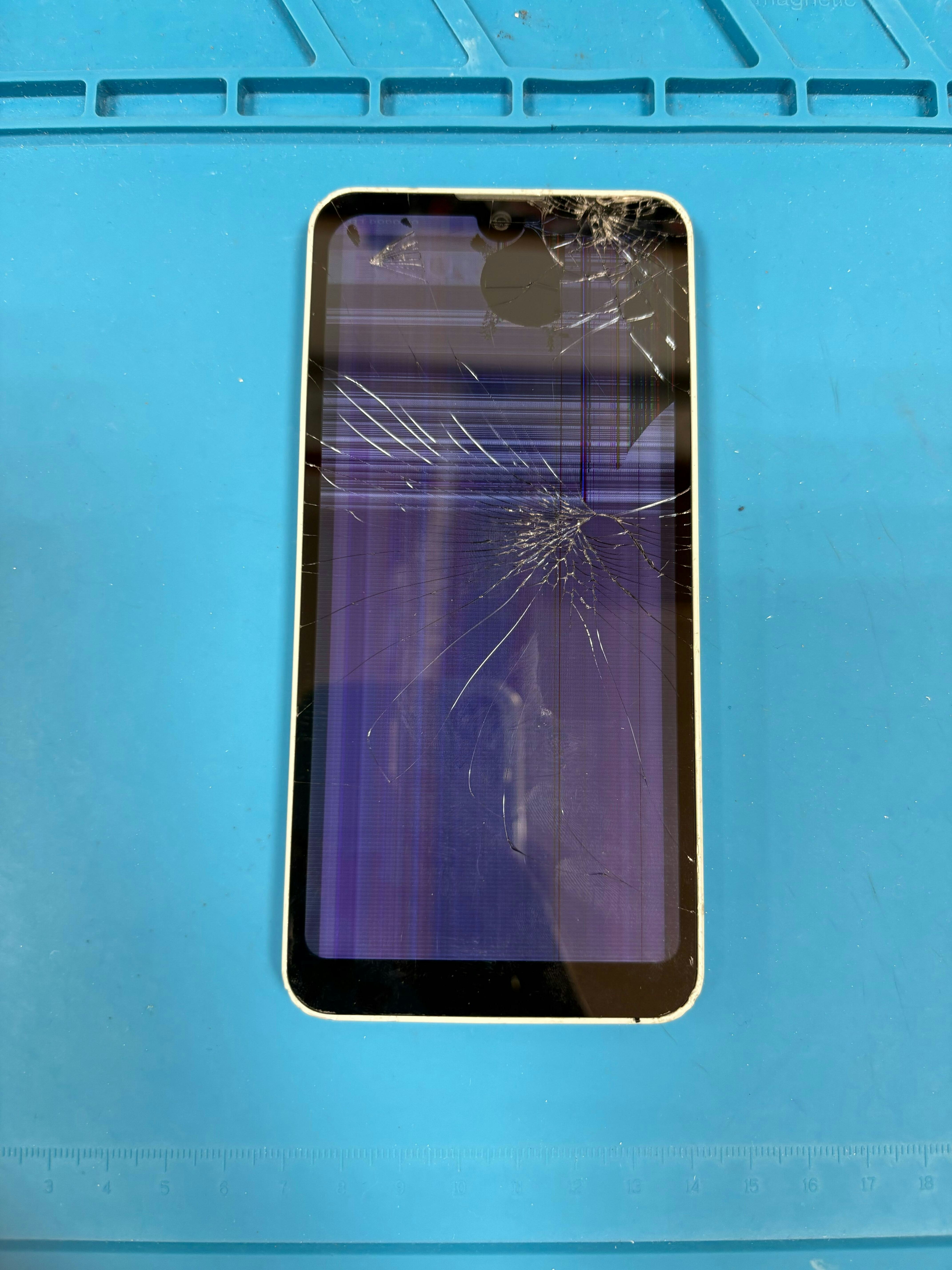 AQUOS画面修理　AQUOS修理　豊橋