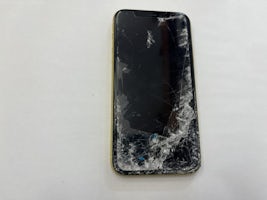 iPhone 11 画面修理 【岡崎】
