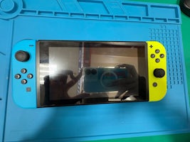 switch ジョイコン読み込まない😢 本体レール交換【イオン豊橋】