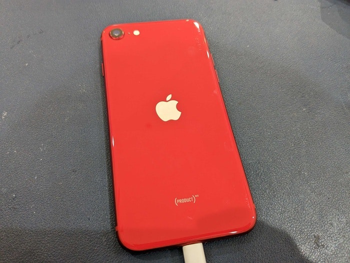 iPhoneSE2 画面修理　画面交換　液晶修理　液晶交換