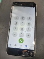 【修理事例：iPhoneSE2】画面割れを即日60分で新品同様に復旧！豊川市のまちスマにお任せください