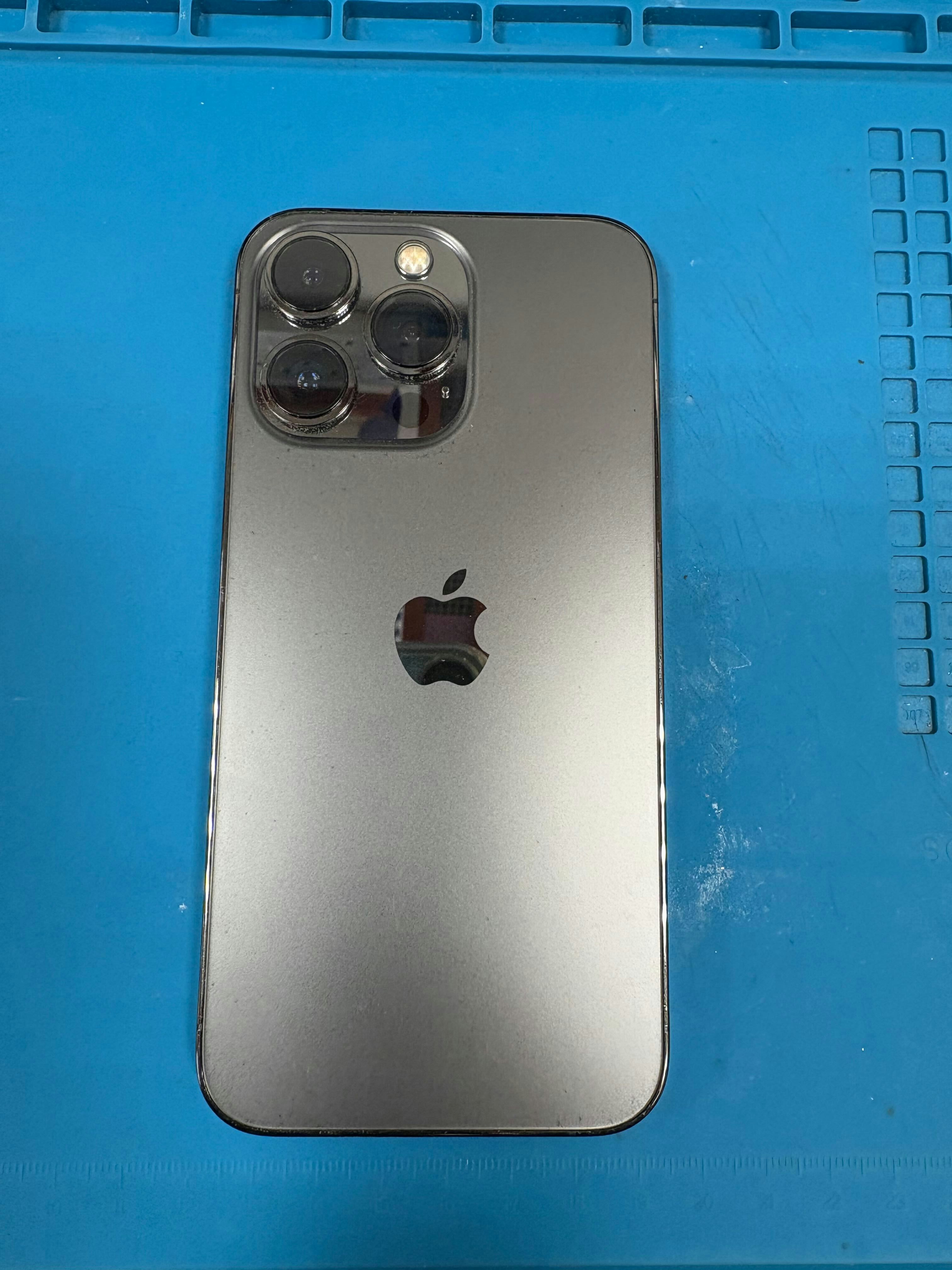 iPhone14Pro　カメラレンズ交換　豊橋