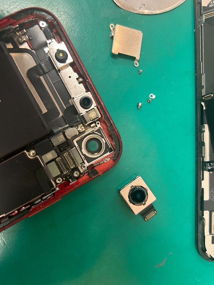 iPhoneXR　豊川市　iPhone　修理　iPhone修理　スマホ修理　カメラ修理　アウトカメラ　リアカメラ　豊川　豊橋　新城　蒲郡　湖西　浜松