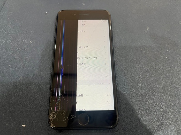 iPhoneSE3 画面修理　画面交換　液晶修理　液晶交換