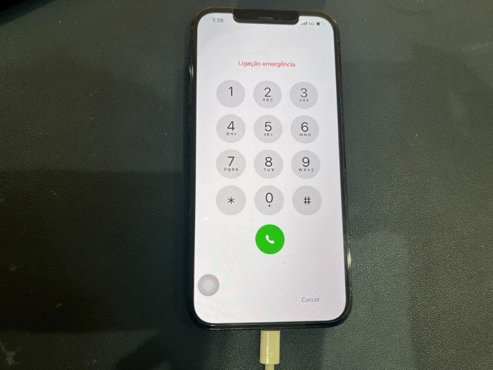 iPhone12ProMax 充電 充電口 修理 充電ささらない 充電できない