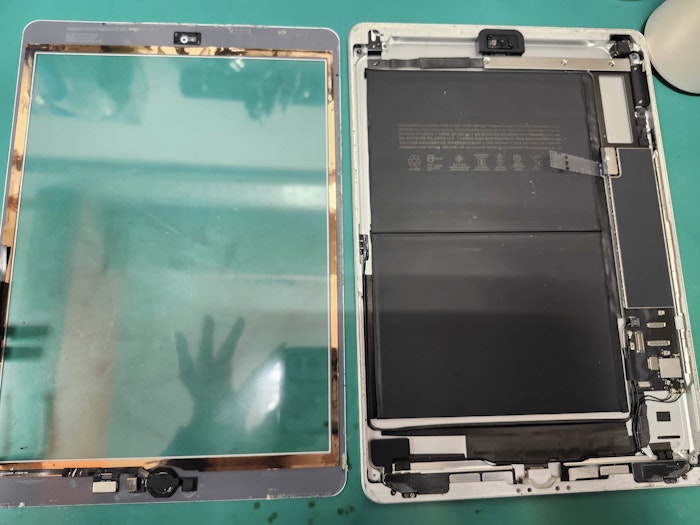 iPad  2020  第8世代　ガラス交換　修理　iPad修理