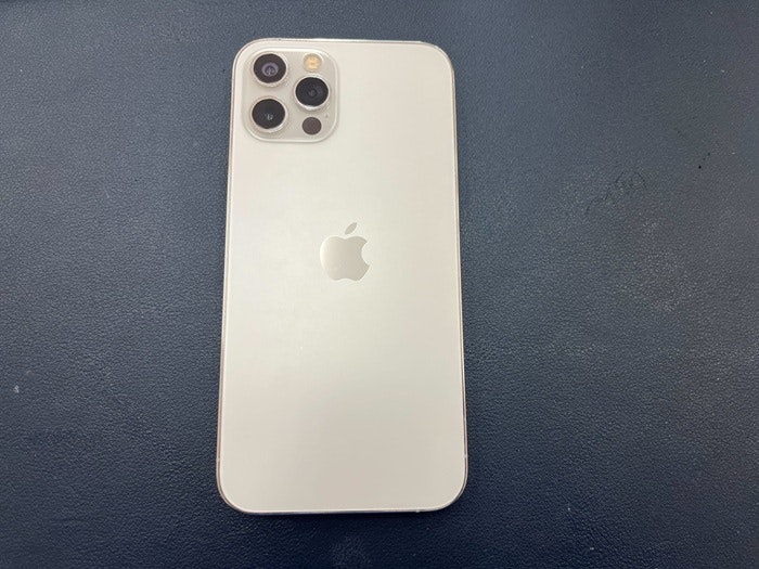 iPhone アイフォン 画面割れ ガラス割れ 液晶割れ 割れた 壊れた タッチ 勝手に 治す 直す 修理 直し方 治し方