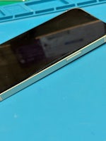iPhone13 バッテリー膨張🔥 バッテリー交換【イオン豊橋南】