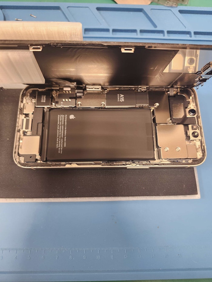 iPhone13 バッテリー交換 電池交換