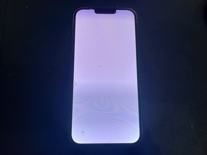 iPhone アイフォン アイフォーン 画面割れ 画面故障 ガラス割れ ガラス故障 壊した 壊れた 破損 故障 修理 直す 治す 交換 メーカー修理 Apple Care  保証 保険 純正 社外 