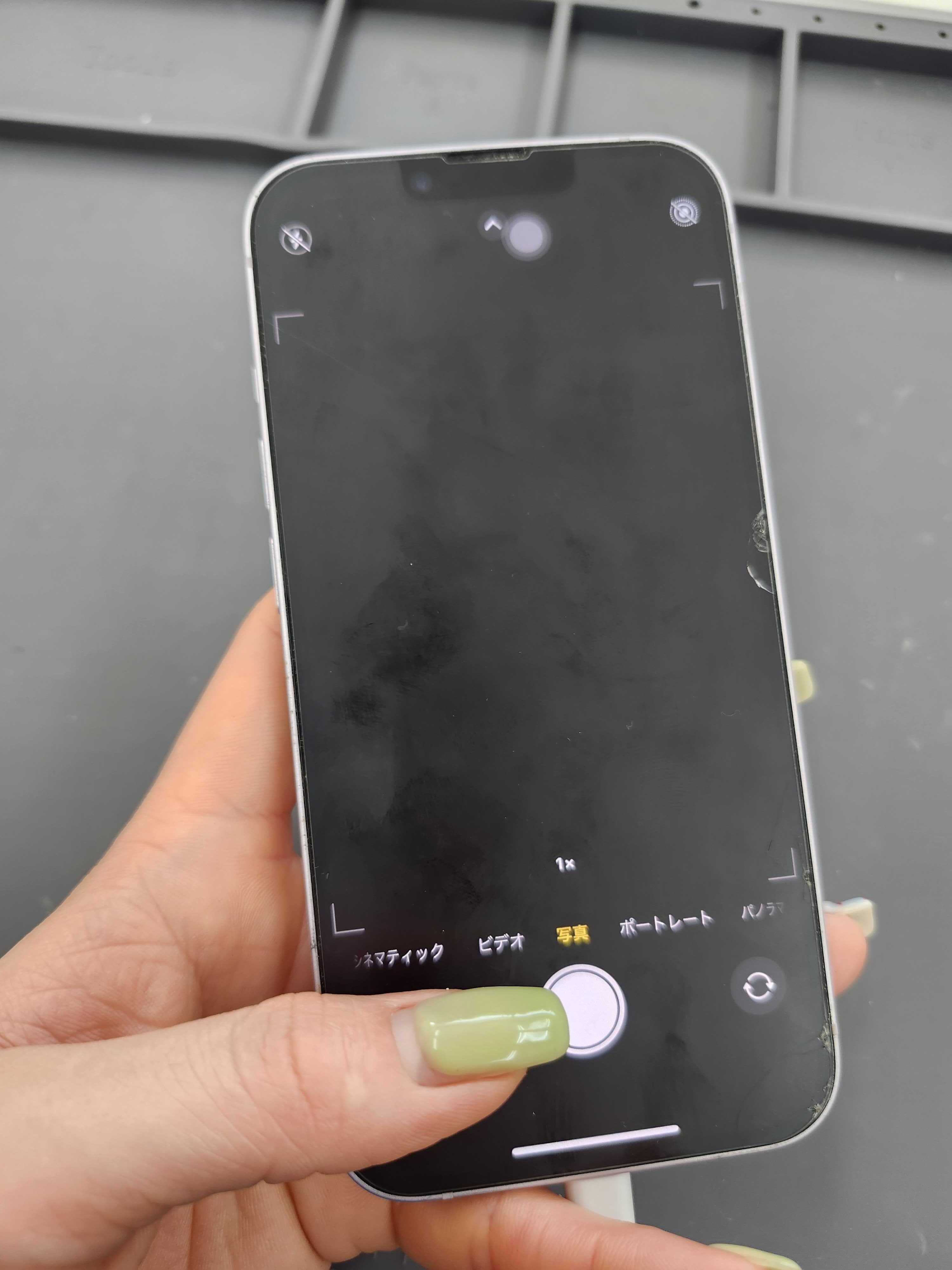 豊川市】iPhone 14のアウトカメラ交換修理を実施！カメラを起動すると