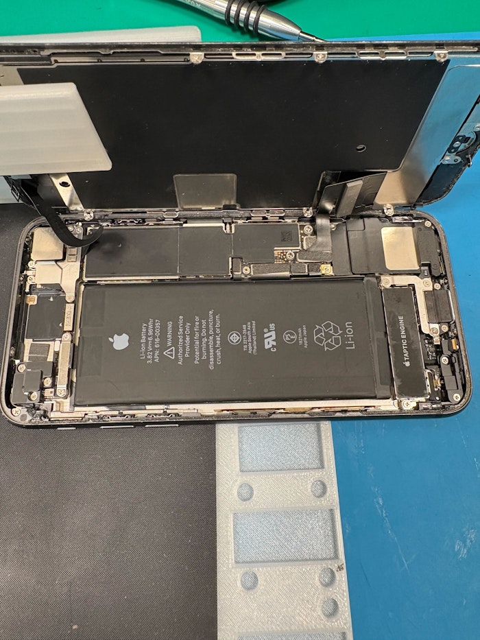 画面交換　iPhone修理　画面修理
