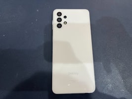 Galaxy A32 5G バッテリー交換 【豊田】